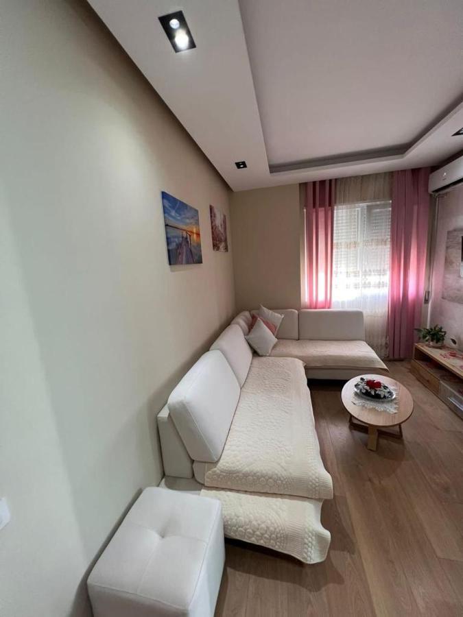 Soleil Apartment With Sunbed & Umbrella Vlore Exterior photo